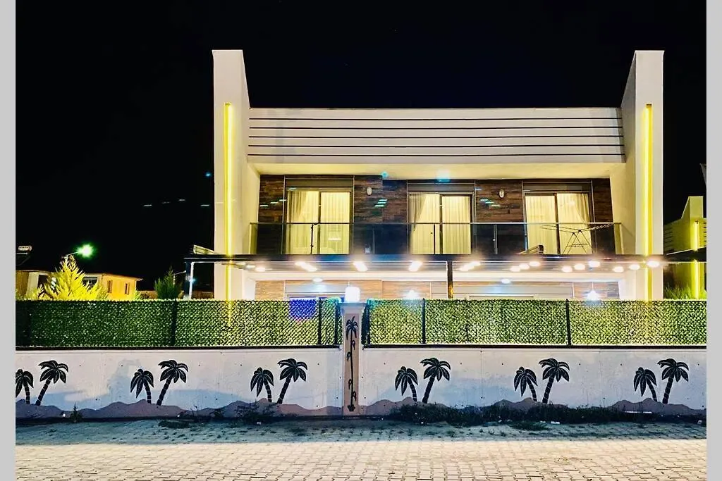 Kusadasi'Nda Havuzlu Lux Villa Best Life Kusadasi