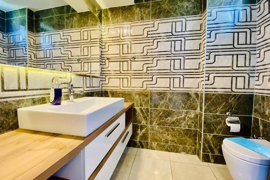 Kusadasi'Nda Havuzlu Lux Villa Best Life  Kusadasi