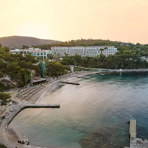 松树湾旅游度假酒店 库萨达斯